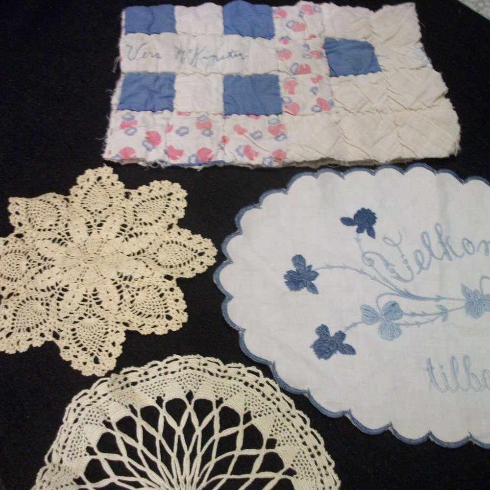 COTTAGECORE PRAIRIE SHABBYCHIC BUNDLE 4 DOILYS ETC